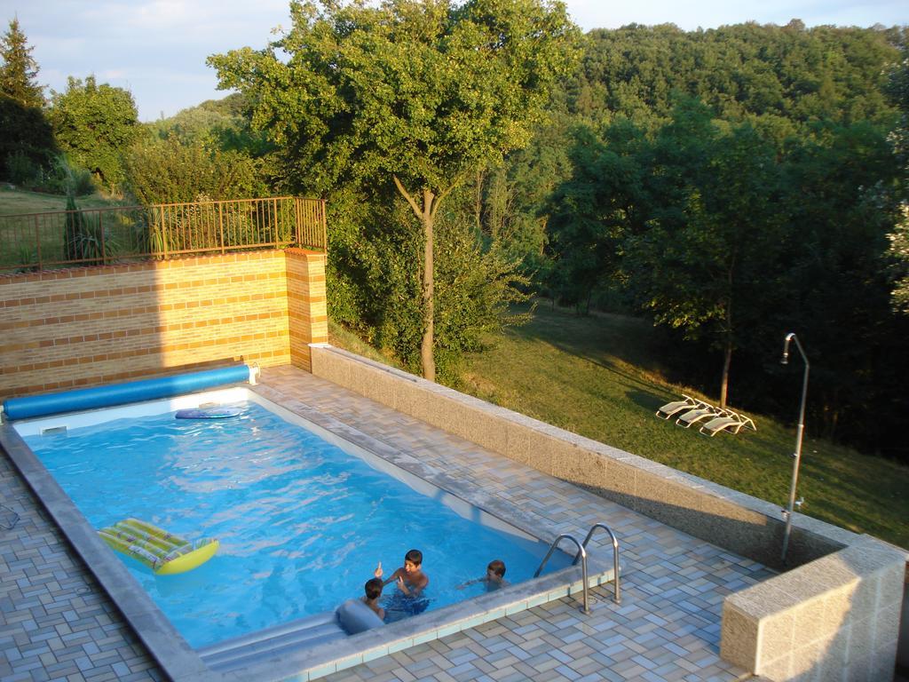 Hotel Pension Rudi - Weingut Kellner Pulkau Exterior foto